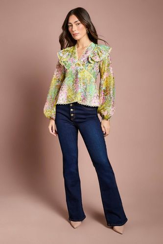 Blouse en Organza à Col V avec Finitions en Dentelle | Taille 42 - Coast - Modalova