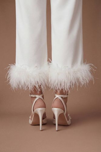 Chaussures De Mariée Hollie À Talon Aiguille Haut En Satin Avec Détail De Perles Et Bride Arrière Avec Semelle Confort | Taille 41 - Coast - Modalova