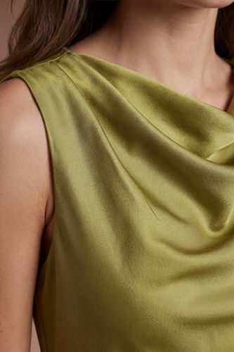 Robe Midi En Satin Sans Manches À Col Drapé | Taille 46 - Coast - Modalova
