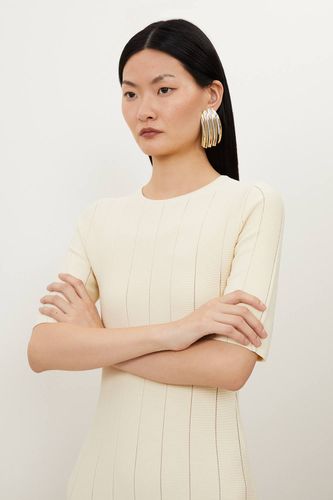 Robe Mi-Longue Tricotée à Manches Courtes et Jupe Évasée en Mélange de Viscose Petite Taille | Taille XS - KarenMillen - Modalova
