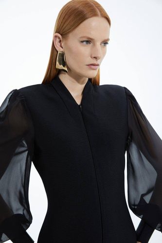 Robe en maille sculptante avec zip et manches en chiffon | Taille XS - KarenMillen - Modalova
