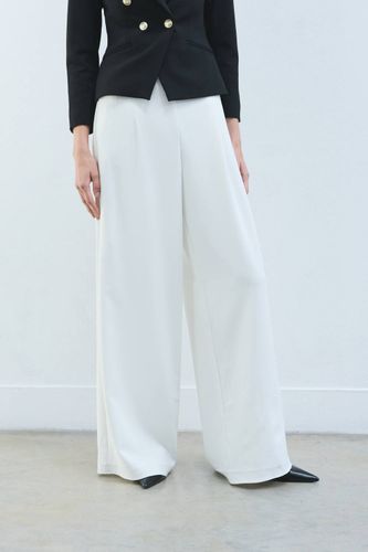 Pantalon Tailleur Essentiel à Jambes Larges Stretch Compact | Taille 16 - KarenMillen - Modalova