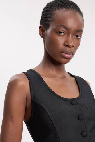 Haut à Encolure Dégagée avec Détails Boutons Bandage | Taille 16 - KarenMillen - Modalova