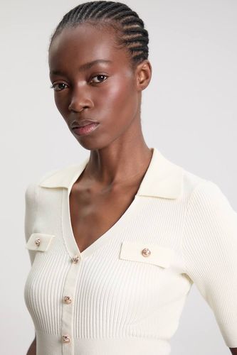 Haut À Col Côtelé À Manches Courtes Avec Détails Militaires | Taille Medium - KarenMillen - Modalova