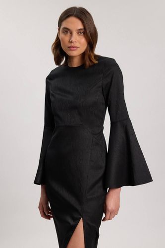 Robe Midi Ajustée Avec Détail De Laçage Au Dos | Taille 16 - KarenMillen - Modalova