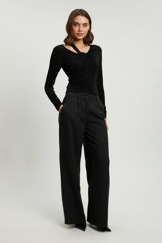 Haut À Manches Longues En Crêpe Fluide Avec Détail Torsadé | Taille Medium - KarenMillen - Modalova