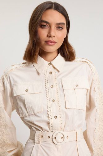 Combinaison-short En Satin De Coton Avec Détail De Poches À Bordure En Dentelle | Taille 16 - KarenMillen - Modalova