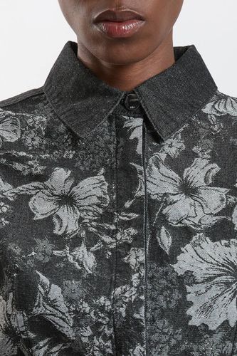 Chemise En Denim Jacquard Avec Col Et Poignets Contrastés | Taille 18 - KarenMillen - Modalova