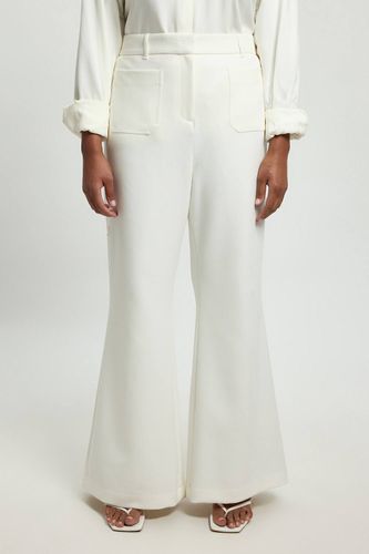 Pantalon Grande Taille Droit Compact Stretch À Poches | Taille 20 - KarenMillen - Modalova