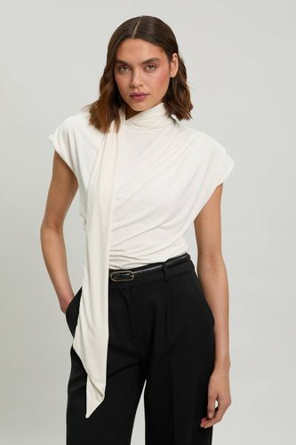 Haut En Jersey À Col Bénitier Avec Détail De Lien Noué | Taille Medium - KarenMillen - Modalova