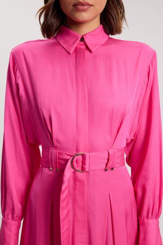 Robe Chemise Tissée En Viscose Lin Premium Petite Avec Ceinture À Boucle Dorée | Taille 14 - KarenMillen - Modalova