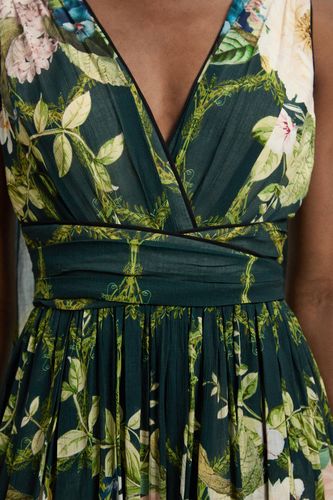 Robe Maxi En Georgette Froissée À Imprimé Floral Et Col Licou | Taille 18 - KarenMillen - Modalova