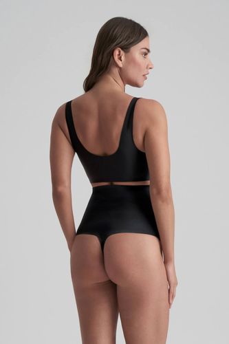 String Taille Haute Invisible | Taille 2XL - KarenMillen - Modalova