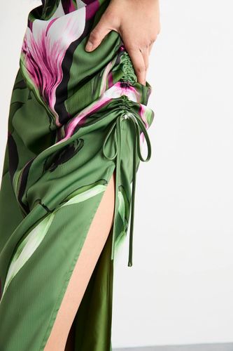 Robe Midi à Manches Courtes avec Imprimé Floral et Taille Cordon | Taille 44 - Warehouse - Modalova