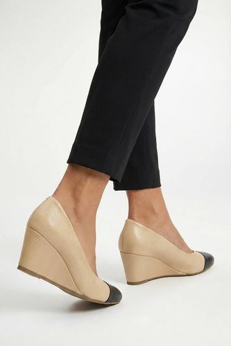 Chaussures De Ville À Bout Amande Avec Empiècement, Talon Compensé Moyen, Coupe Large | Taille 41 - Wallis - Modalova