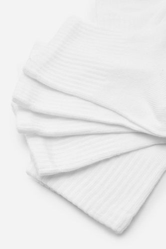 Lot De 5 Paires De Chaussettes De Cheville Blanches - boohoo - Modalova