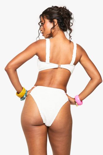 Shell Trim Crinkle High Waist Bikini Brief | Taille 44 - boohoo - Modalova