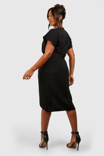 Plus Robe Midi Portefeuille | Taille 48 - boohoo - Modalova