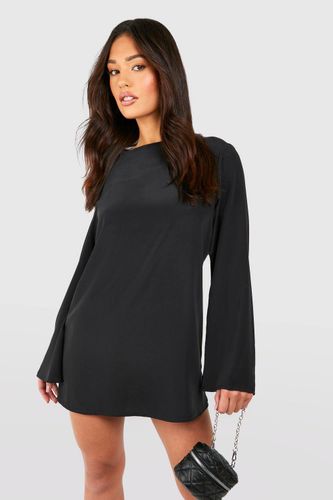 Petite Robe Mini à Dos Ouvert avec Détail de Nœud | Taille 44 - boohoo - Modalova