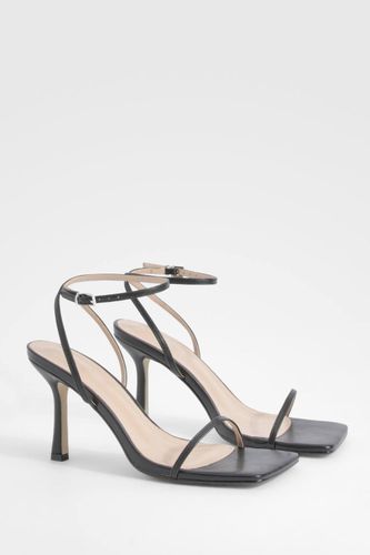 Large Fit, Bride Fine, Bout Carré, À peine visible | Taille 41 - boohoo - Modalova