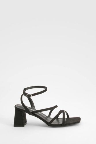 Escarpins À Talons Bloc Bas Et Brides Asymétriques | Taille 41 - boohoo - Modalova