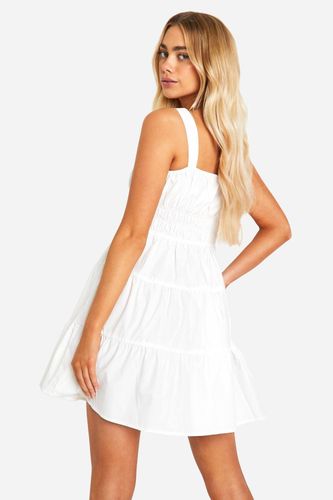 Robe mini à volants smockée | Taille 42 - boohoo - Modalova