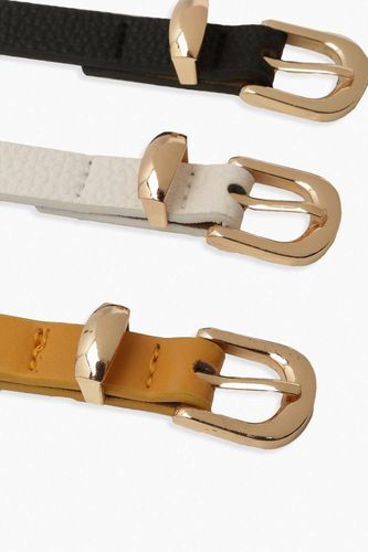 Femme 3 Pack Skinny Belt Noir - boohoo - Modalova