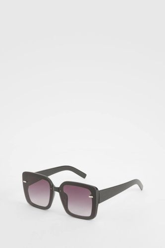 Lunettes de soleil carrées oversize - boohoo - Modalova