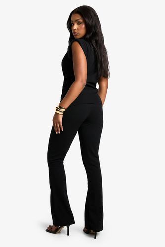 Scuba Crepe Shoulder Pad Top And Flare Set | Taille 44 - boohoo - Modalova