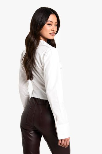 Chemise longue ajustée à zip frontal | Taille 44 - boohoo - Modalova