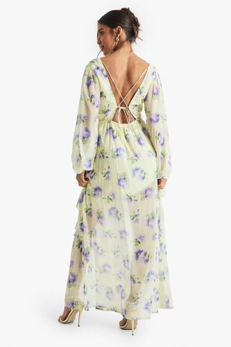 Robe maxi florale en dobby avec détails à volants | Taille 44 - boohoo - Modalova
