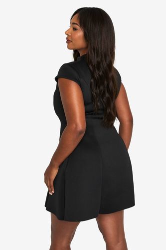 Robe mini skater structurée plus | Taille 48 - boohoo - Modalova