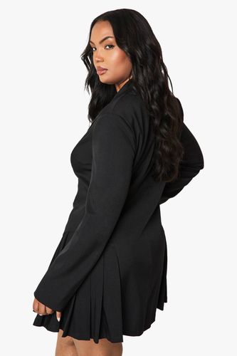 Plus robe blazer patineuse plissée sur mesure | Taille 48 - boohoo - Modalova
