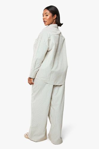 Pantalon grande taille à rayures tissées, élastiqué et à jambes larges | Taille 48 - boohoo - Modalova