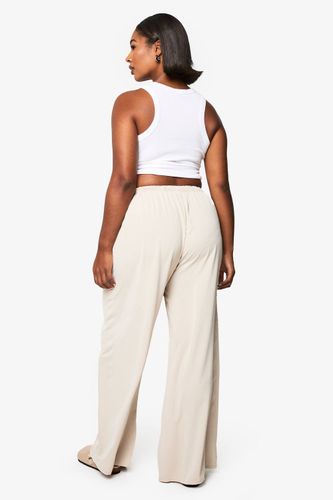 PLUS PANTALON AMPLE À JAMBES LARGES AVEC CORDON DE SERRAGE | Taille 48 - boohoo - Modalova