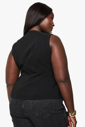 Gilet à drapé avant avec bouton doré | Taille 48 - boohoo - Modalova