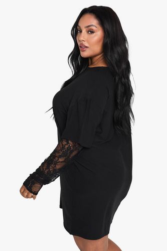 Robe t-shirt oversize à manches en dentelle | Taille 48 - boohoo - Modalova