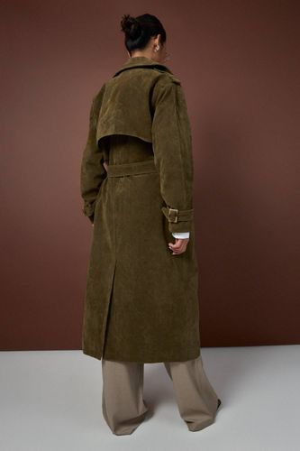 Trench-coat en suède synthétique | Taille 44 - boohoo - Modalova
