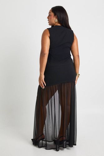 Ensemble Grande Taille Gilet À Boutons Dorés Et Jupe Avec Insert En Mesh | Taille 54 - boohoo - Modalova