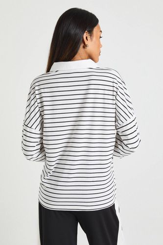Haut rayé à manches longuess enceintes | Taille 46 - boohoo - Modalova