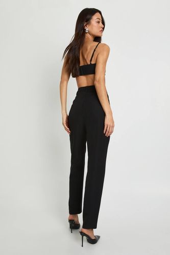 Pantalon de costume sur mesure, taille haute, coupe fuselée | Taille 46 - boohoo - Modalova