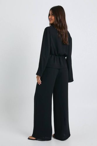 Blouse à manches longues drapée tissée et pantalon coordonné | Taille 44 - boohoo - Modalova