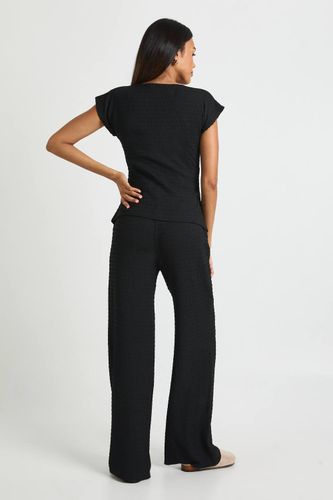 Top texturé pour maternité & pantalon à jambes larges à taille élastiquée, ensemble coordonné | Taille 44 - boohoo - Modalova