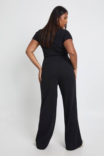 Pantalon basique en côtes à jambe droite | Taille 48 - boohoo - Modalova