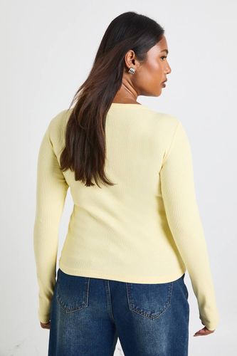 Plus Basic Haut ajusté en jersey côtelé, col échancré, coupe longue, manches longues | Taille 46 - boohoo - Modalova