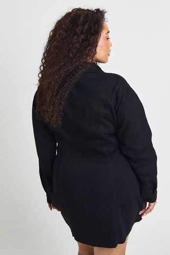 Robe Chemise en Denim Grande Taille | Taille 48 - boohoo - Modalova