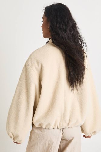 Veste Bomber Aspect Laine à Manches Ballon | Taille 44 - boohoo - Modalova