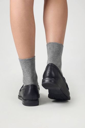 Mocassins Plats Basiques | Taille 41 - boohoo - Modalova