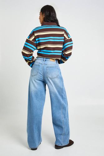 Le Jean Barrel Taille Mi-haute Tall | Taille 42 - boohoo - Modalova