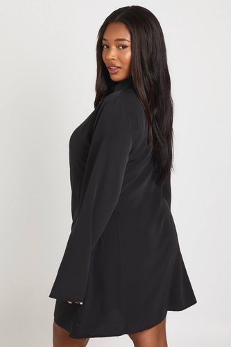 Robe Mini Drapée Grande Taille avec Détail Enveloppant Tissé | Taille 48 - boohoo - Modalova